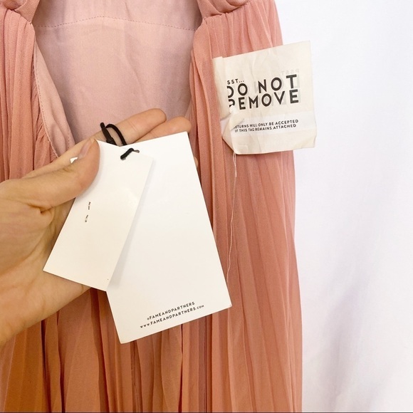 Fame and Partners V neck Open Back Pleated Gown in Mauve Pink - Picture 11 of 14